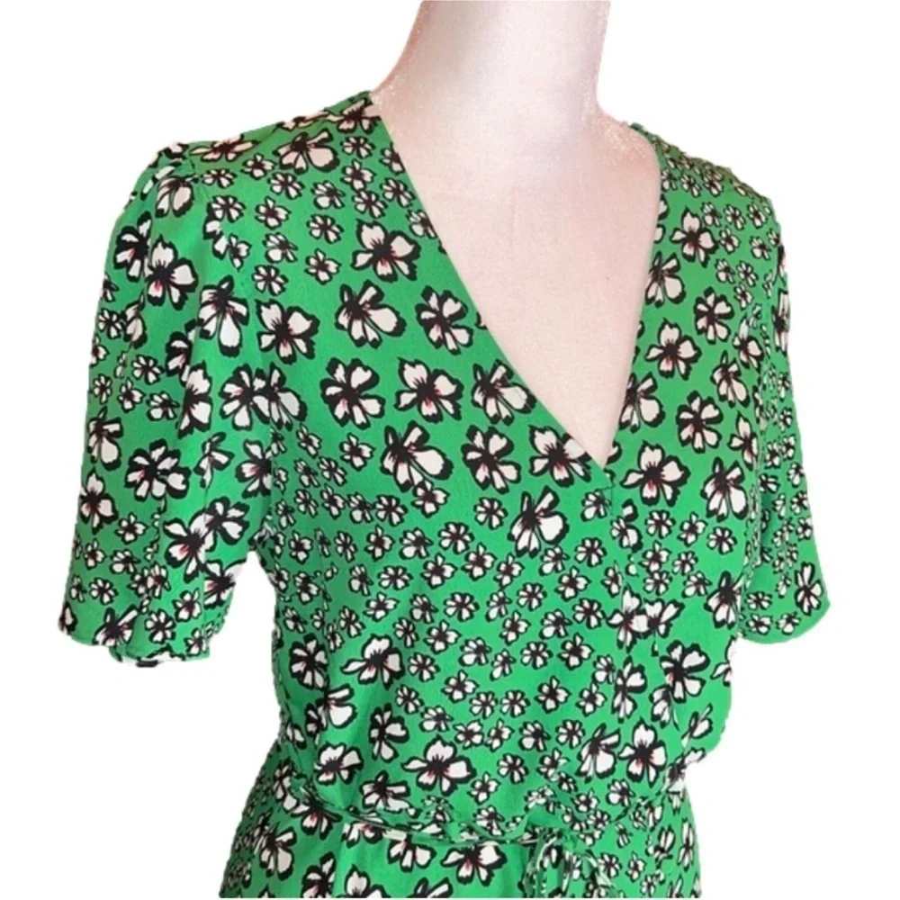 TOPSHOP Bright Green with White Floral Print Dress Size 6 - Picture 4 of 8